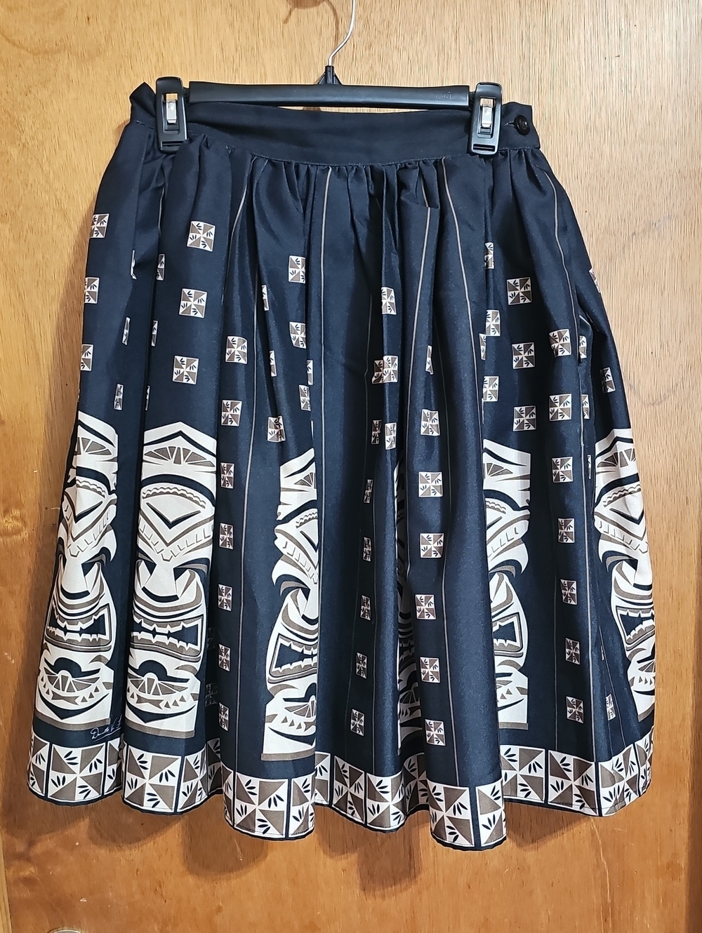 The Oblong Box Shop Blaxk Tiki Print Skirt